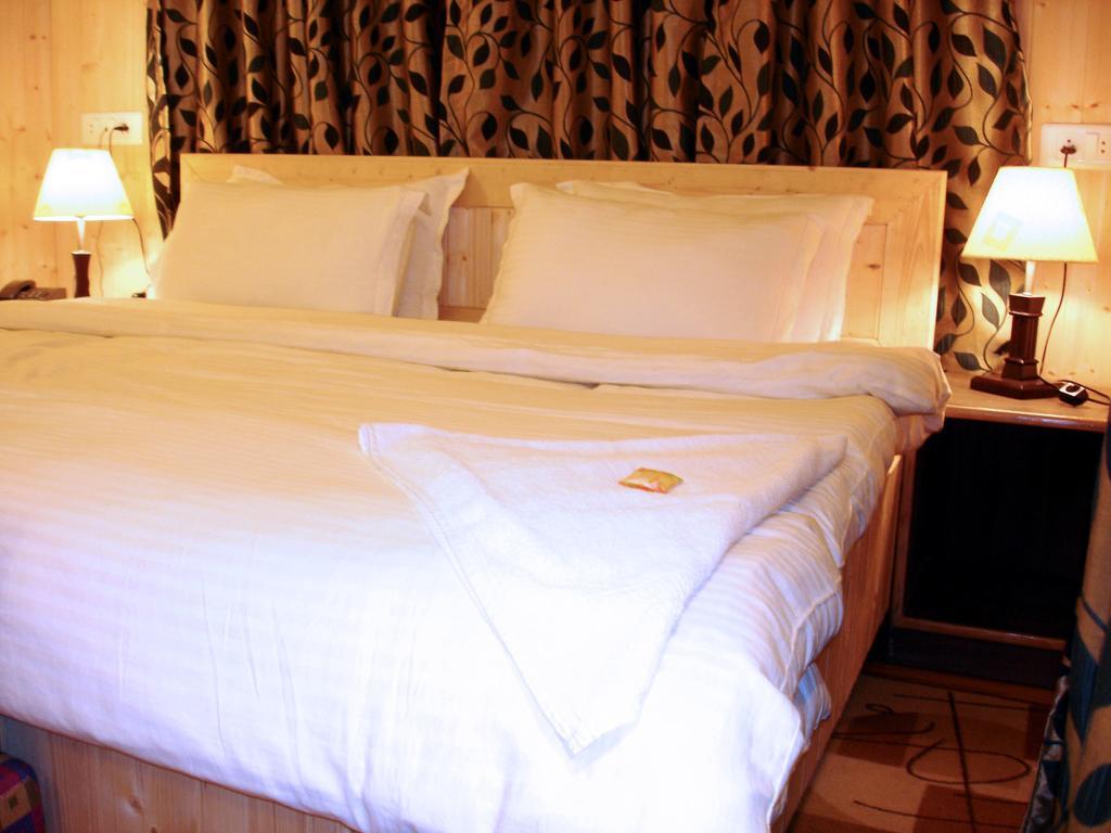 Ikraam Inn Bed&Breakfast Srinagar  Ruang foto